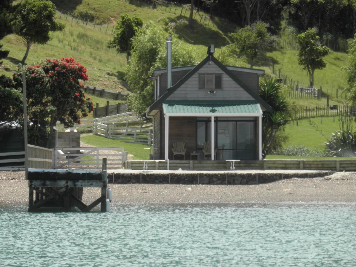 Waiheke Waters Edge Villa Omiha Exterior photo
