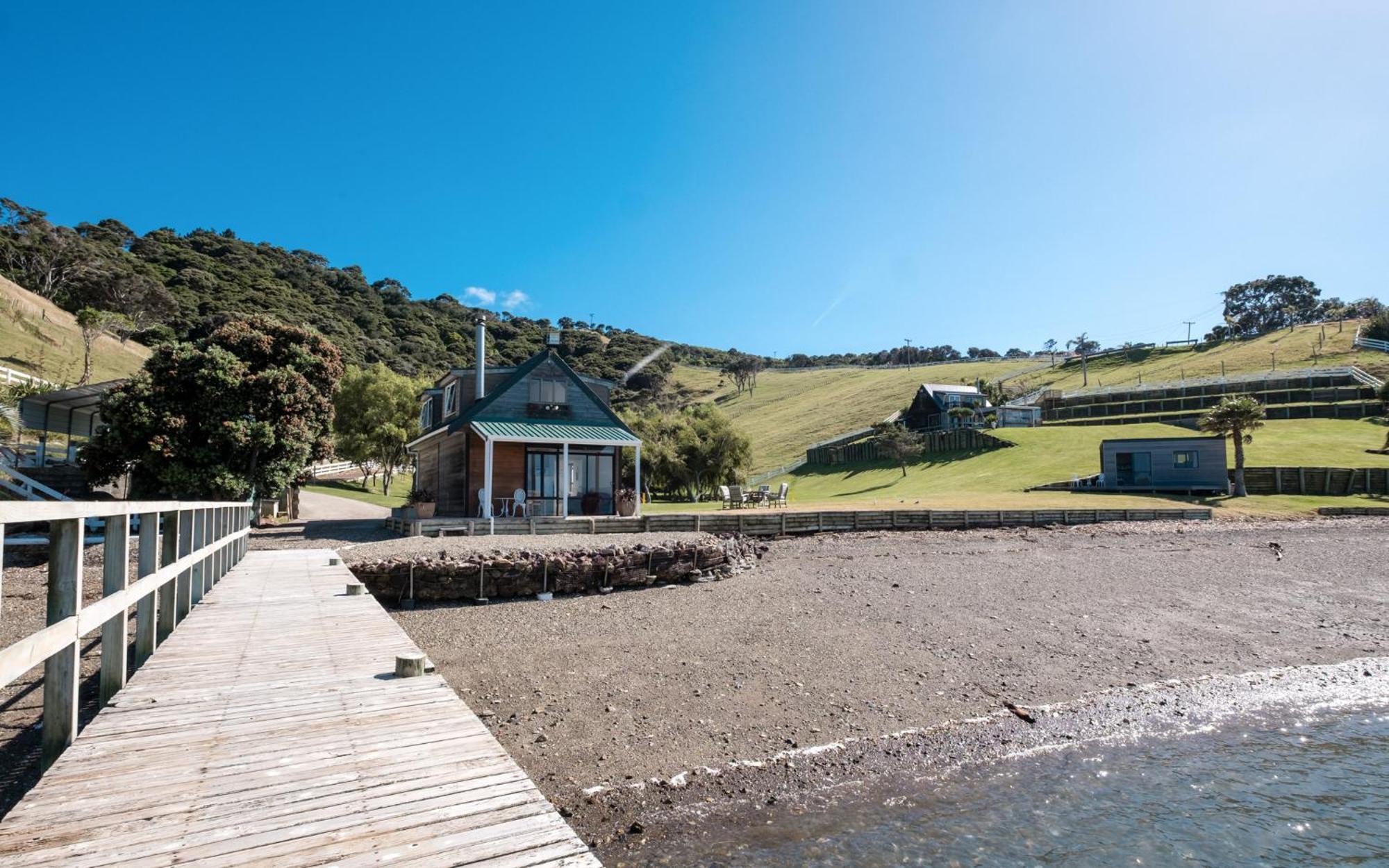 Waiheke Waters Edge Villa Omiha Exterior photo